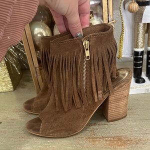 Carlos by Carlos Santana Brown Suede Fringe Open-Toe Heeled Boots